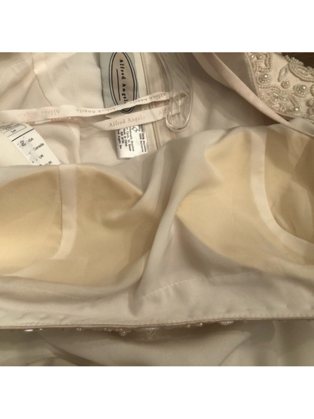 1990s Pearl Empire Gown - Picture 5 of 10